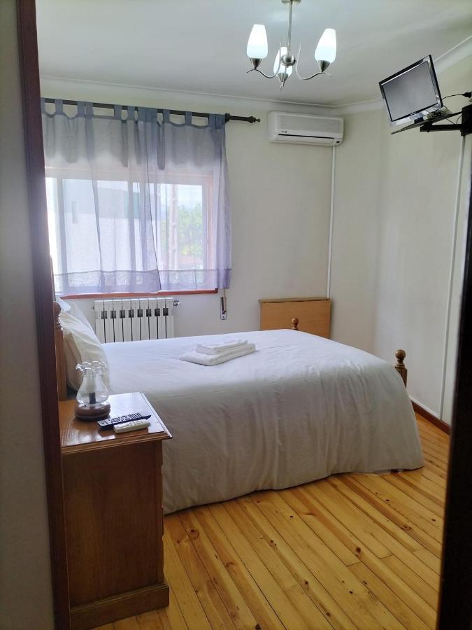 Bed and Breakfast Anoitecer Itinerante Al - Antiga Residencial O Garfo Понте-де-Ліма Екстер'єр фото